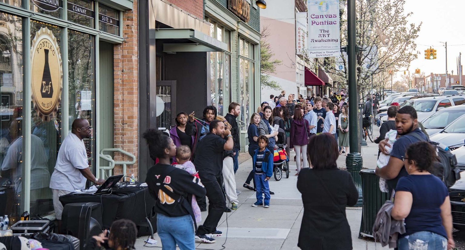 Home Main Street Pontiac